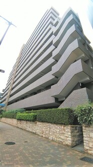 コスモ参宮橋パークビューの外観