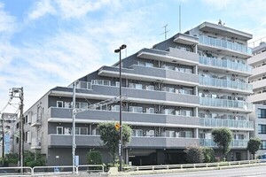 レグノ・スイート三軒茶屋