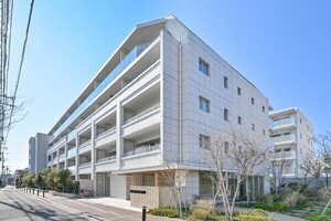 三鷹の杜ザ・ハウス