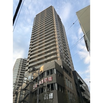 グレーシアタワー三鷹の外観
