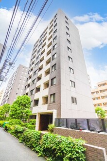 BELISTA横浜参番館の外観
