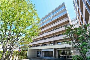 ザ・パークハウス横濱中山の外観