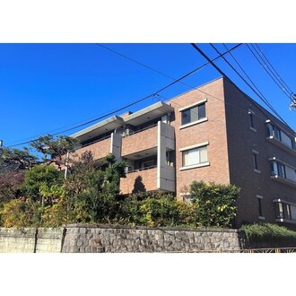 モンエール広尾の外観
