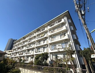 上野毛マープル松原の外観