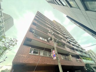 ニューハウス浜町の外観
