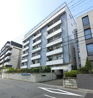 中野フラワーマンションの外観