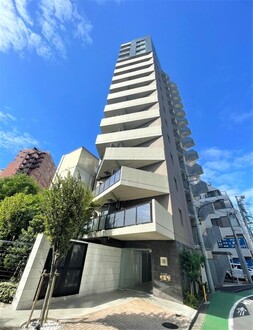 コンシェリア新宿御苑CROSSIA