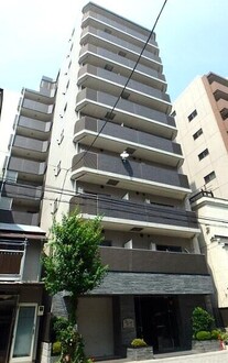 プレール・ドゥーク新御徒町の外観