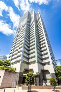 ヨコハマポートサイドロア壱番館の外観