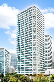 M.M.TOWERS　the　South