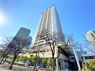 横浜ポートサイドプレイスタワーレジデンスの外観