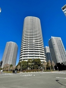 M.M.TOWERS FORESIS R棟