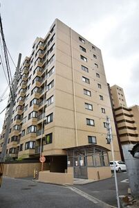 アーバンタワー己斐の外観