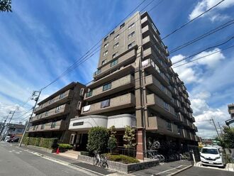 ダイアパレスグランヤード北綾瀬の外観