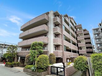 クレッセント武蔵新城IIIの外観