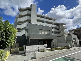 東雪谷マンションの外観