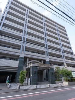 ルイシャトレ三条御幸町の外観