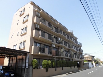 プロッシー上八田の外観