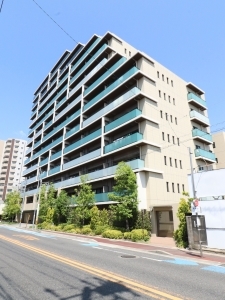 ライオンズ守山マークヒルズの外観