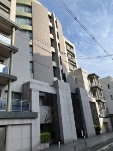 グランフォルム京都御所南の外観