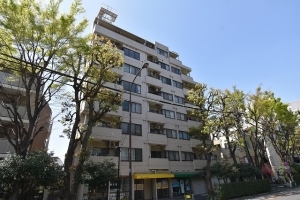 パレ・ドール方南町の外観
