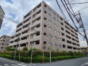 ライオンズマンション武蔵新城緑園の街弐番館の外観