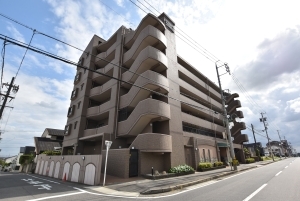 ライオンズマンション東郷東館
