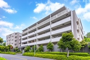 コスモ横濱汐見台ハートフォレストの外観