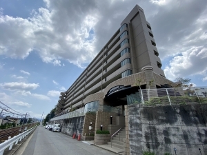 ライオンズガーデン東岡崎壱番館の外観