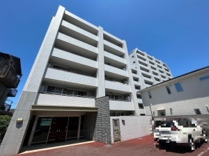 ライオンズマンション蟹江本町の外観