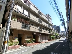 コープ野村御池麩屋町の外観