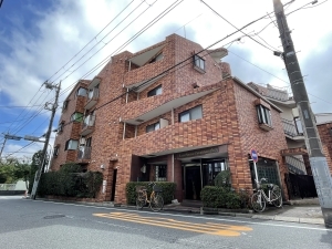 ライオンズマンション沼袋第３の外観