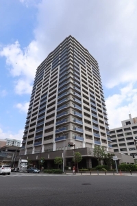 グローリオタワー横浜元町の外観
