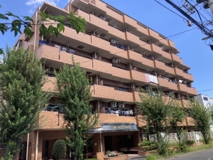 ライオンズマンション北綾瀬第７の外観
