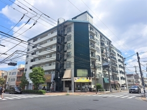 興栄マンションむさしの