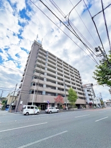 ディアナ弘明寺