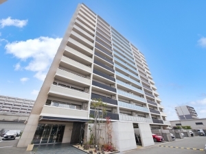 エイリックタウン箱崎公園ファミリア　ＥＡＳＴ棟