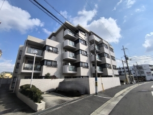 ルモン北桜塚