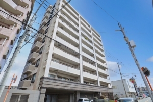 アムール箱崎駅東