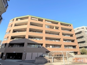 ロイヤルアーク千種谷口町