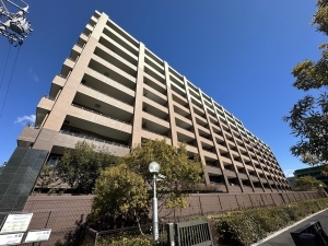 ロイヤルアークソレイス上小田井