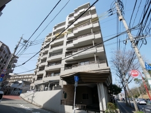 ヴィクトリア友泉