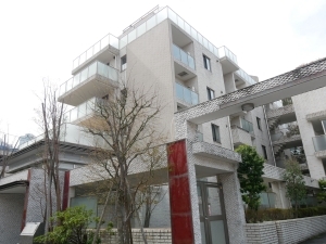 ロイヤルシーズン新宿柏木
