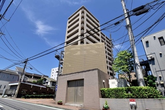 コスモヒルズ千葉登戸の外観