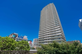 プラウドタワー船橋の外観