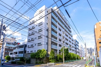 コスモ中野弥生リベディアの外観