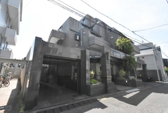 ワコーレ中野南台の外観