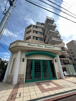 フローレンスパレス多摩川2の外観