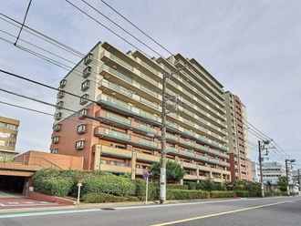グランパセオ新小岩の外観