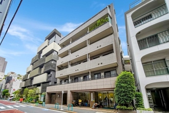 エスポワール南青山の外観